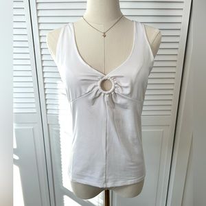 SOLD💗 Vintage White Y2K Sleeveless Tank Top with Circle Shaped Keyhole Front
